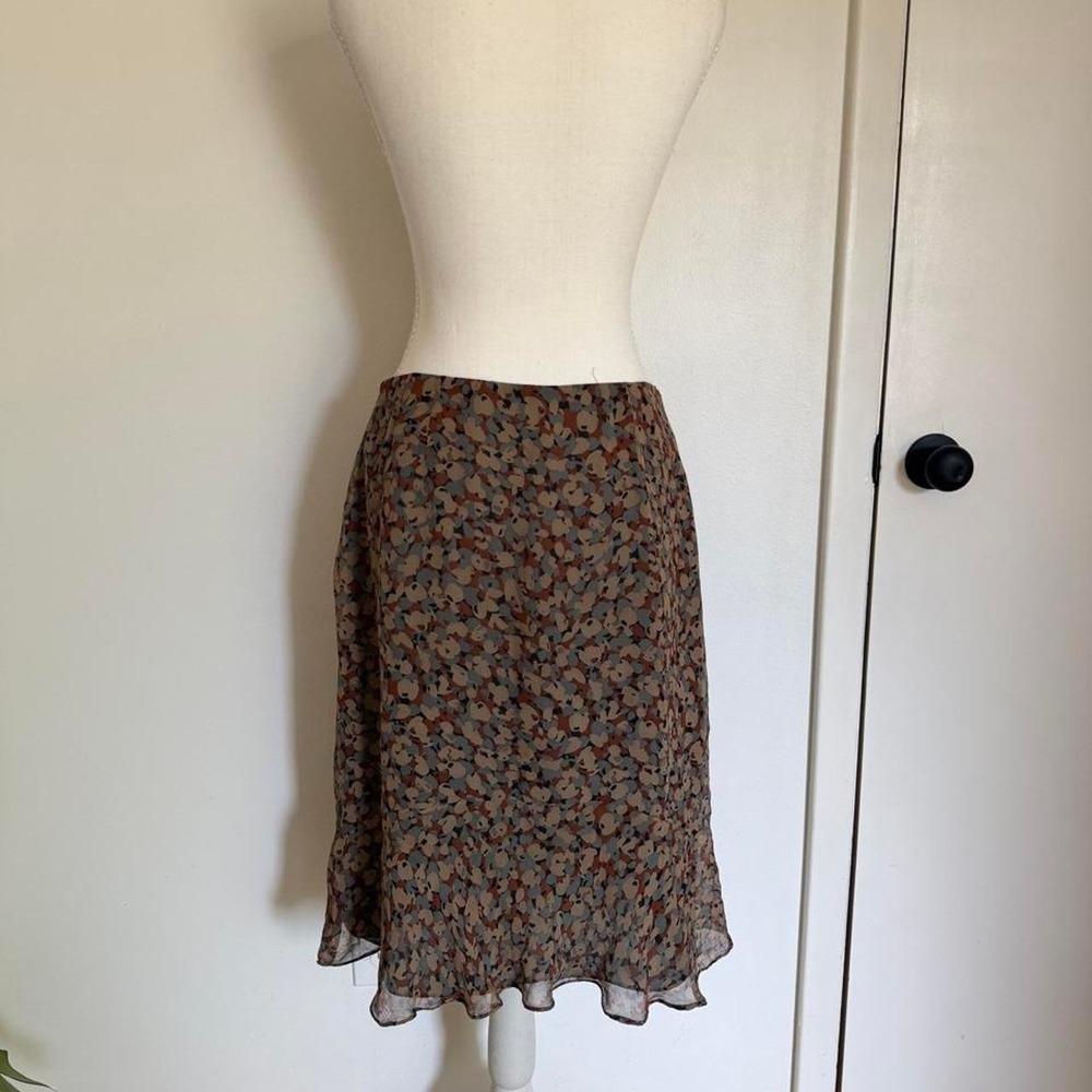 Charter Club Brown Floral 100% Silk Boho Midi Skirt Ruffle Hem Size 8 - Picture 2 of 4